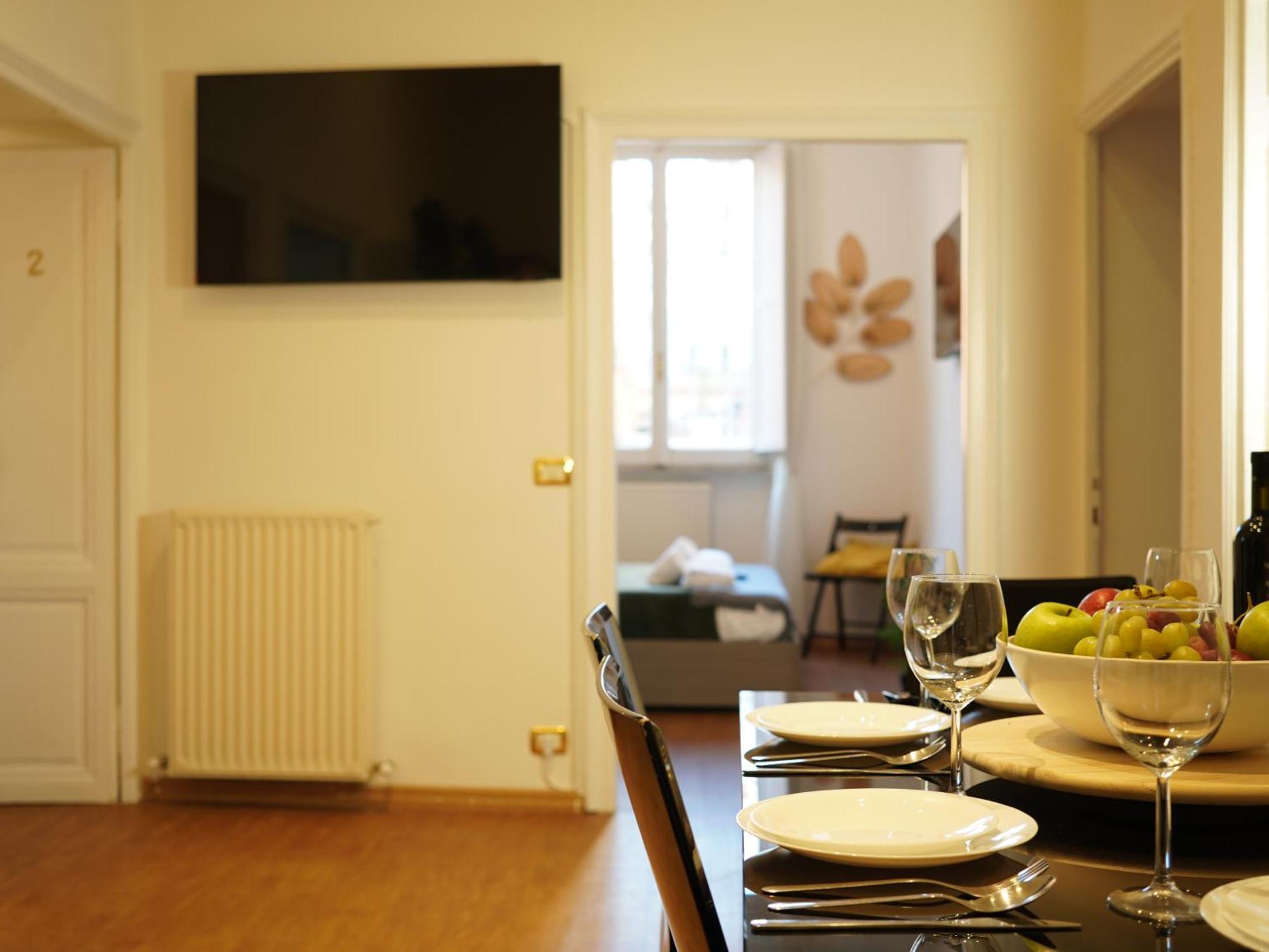 Charming In Termini Apartment Rome