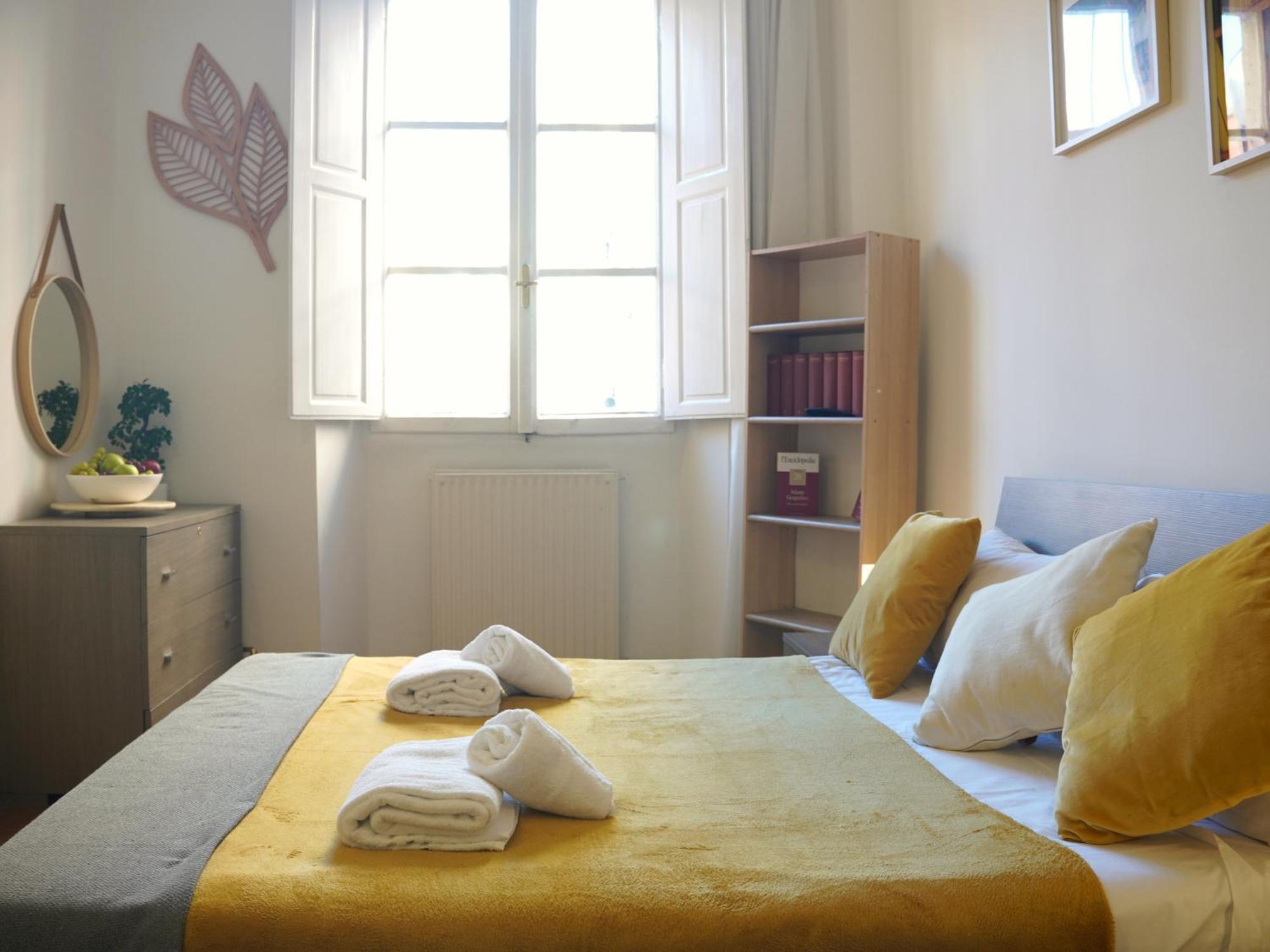 Charming In Termini Apartment Rome